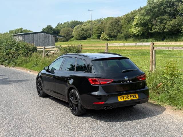 2020 SEAT Leon 1.5 TSI EVO 150 FR Black Edition [EZ] 5dr DSG