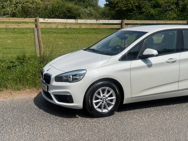 2017 BMW 2 Series 1.5 218i SE 5dr [Nav]