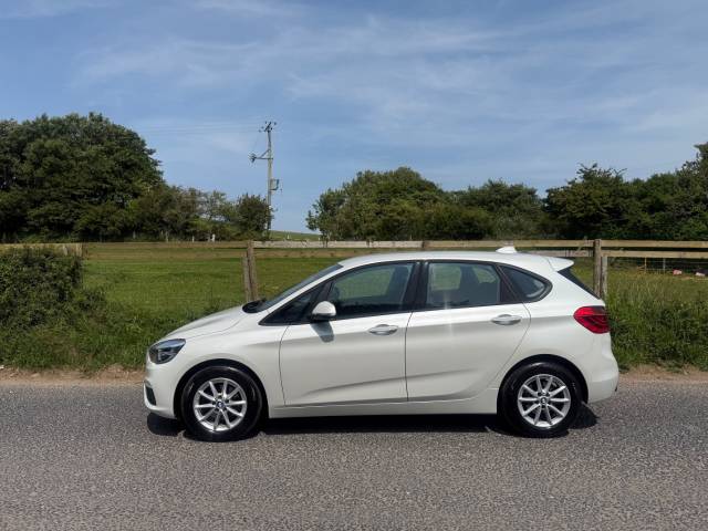 2017 BMW 2 Series 1.5 218i SE 5dr [Nav]