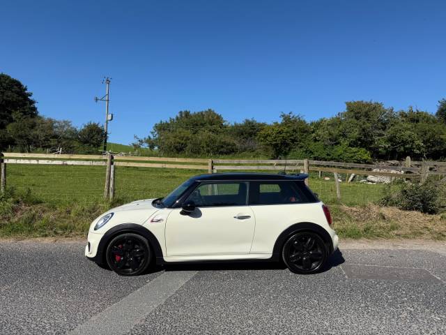 2015 Mini Hatchback 2.0 John Cooper Works 3dr