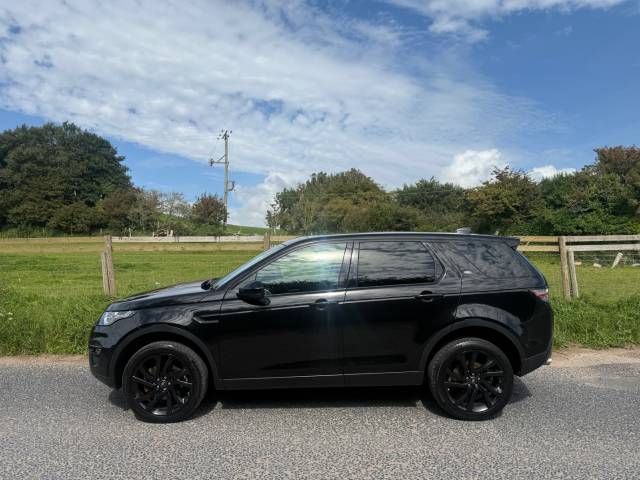 2018 Land Rover Discovery Sport 2.0 TD4 180 HSE Black 5dr Auto
