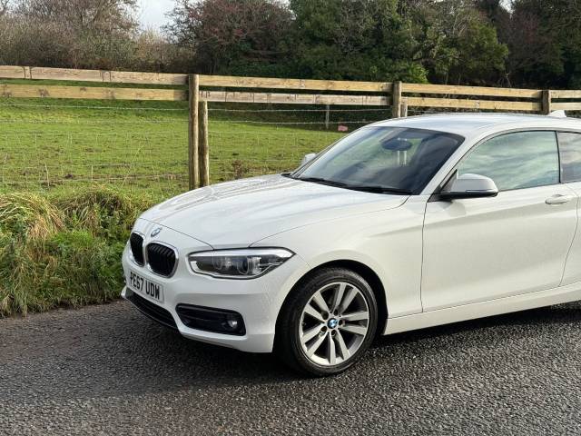 2017 BMW 1 Series 118i [1.5] Sport 3dr [Nav]