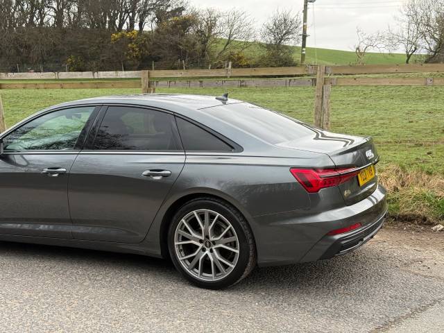 2021 Audi A6 2.0 40 TDI Quattro Black Edition 4dr S Tronic