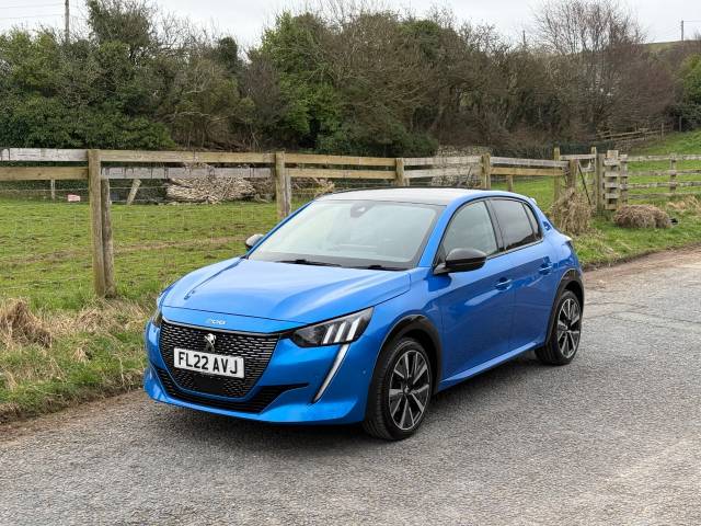 Peugeot 208 1.2 PureTech 100 GT 5dr Hatchback Petrol Blue