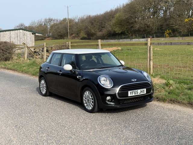 2015 Mini Hatchback 1.5 Cooper 5dr Auto
