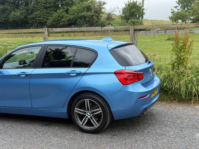 2019 BMW 1 Series 118i [1.5] Sport 5dr [Nav/Servotronic]