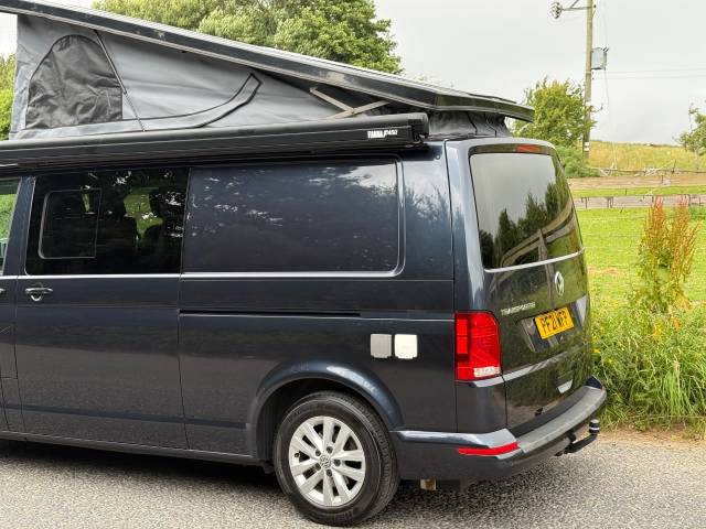 2021 Volkswagen Transporter 2.0 TDI Highline LWB Camper Van
