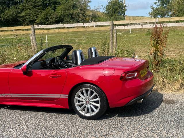 2016 Fiat 124 Spider 1.4 Multiair Lusso 2dr