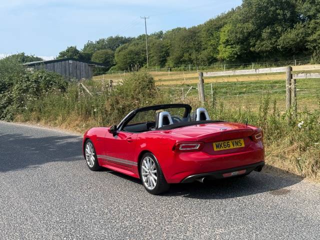 2016 Fiat 124 Spider 1.4 Multiair Lusso 2dr