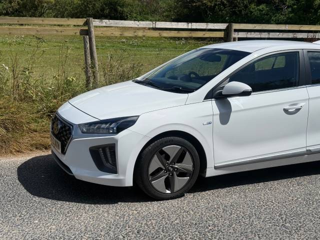 2020 Hyundai Ioniq 1.6 GDi Hybrid 1st Edition 5dr DCT