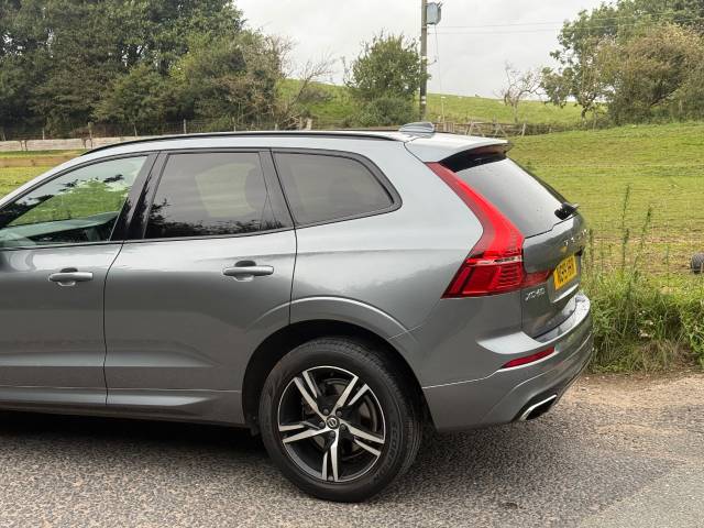 2019 Volvo XC60 2.0 T5 [250] R DESIGN 5dr AWD Geartronic
